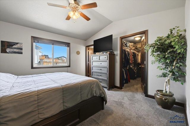 3640 BLACKPOWDER RD, Rapid City, SD 57703