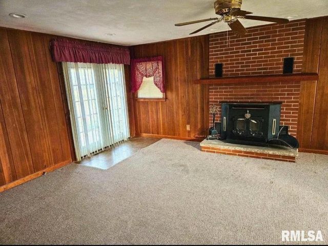 822 N BRANCH Avenue, Quincy, IL 62301