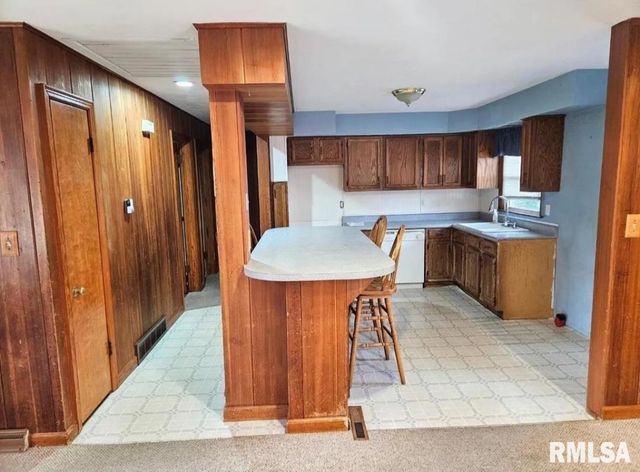 822 N BRANCH Avenue, Quincy, IL 62301