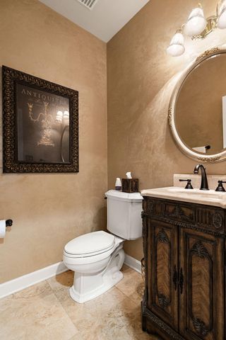 9917 Tanglewood Court, Munster, IN 46321