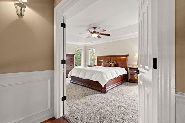 9917 Tanglewood Court, Munster, IN 46321