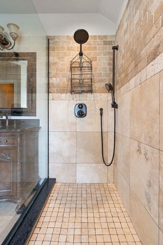 9917 Tanglewood Court, Munster, IN 46321