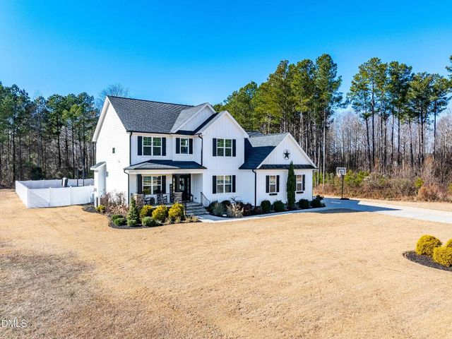 1605 Freedom Road, Smithfield, NC 27577
