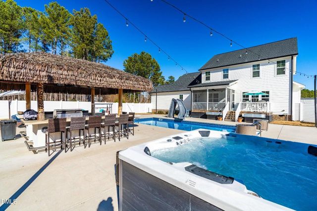 1605 Freedom Road, Smithfield, NC 27577