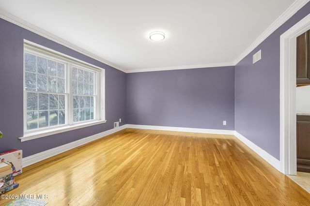 15 Huntley Road, Holmdel, NJ 07733
