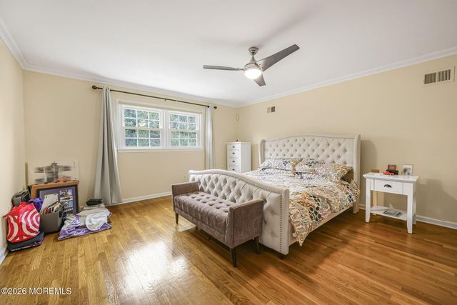 15 Huntley Road, Holmdel, NJ 07733