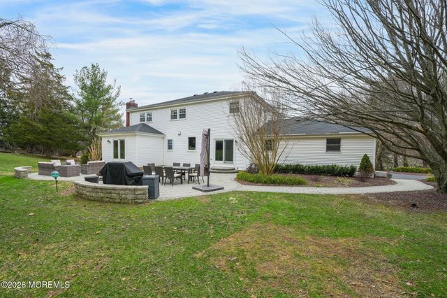 15 Huntley Road, Holmdel, NJ 07733