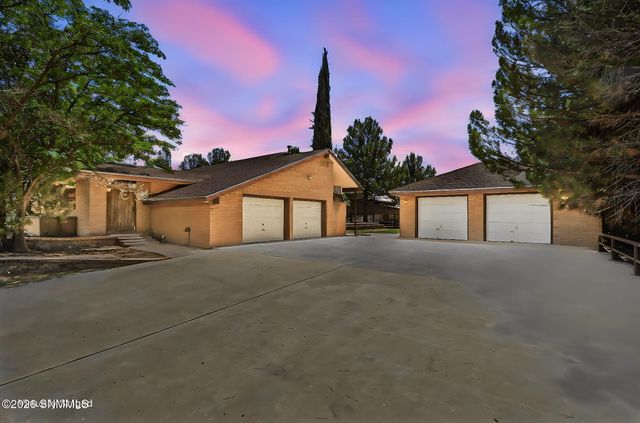 5376 Santa Teresita Drive, Santa Teresa, NM 88008