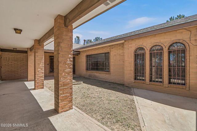 5376 Santa Teresita Drive, Santa Teresa, NM 88008