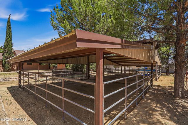 5376 Santa Teresita Drive, Santa Teresa, NM 88008