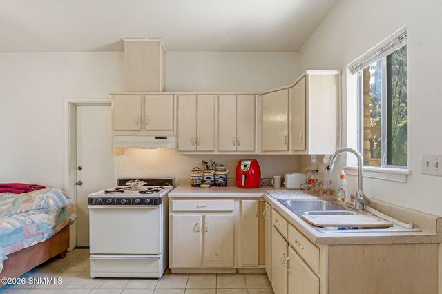 5376 Santa Teresita Drive, Santa Teresa, NM 88008