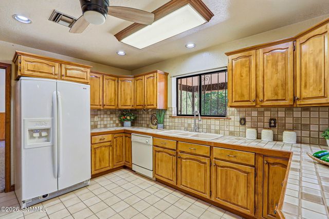 5376 Santa Teresita Drive, Santa Teresa, NM 88008