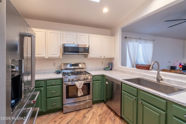 3835 N Nash Creek Court, Tucson, AZ 85745