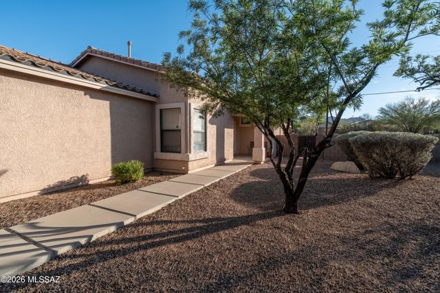 3835 N Nash Creek Court, Tucson, AZ 85745