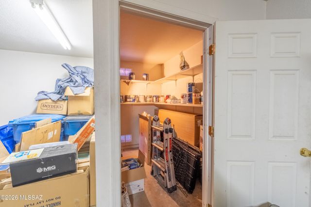 3835 N Nash Creek Court, Tucson, AZ 85745