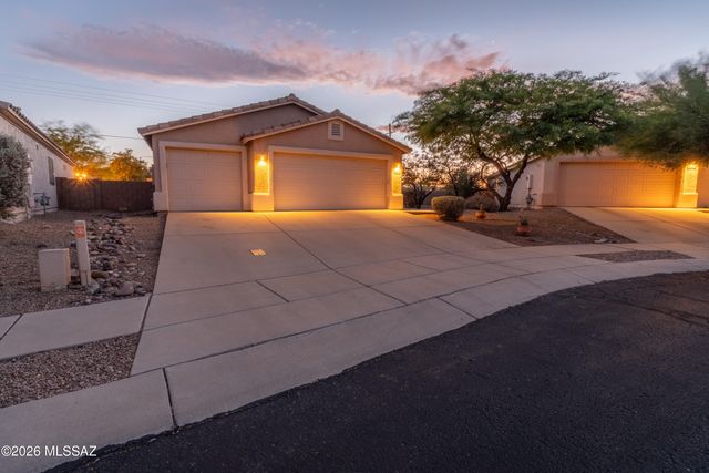3835 N Nash Creek Court, Tucson, AZ 85745