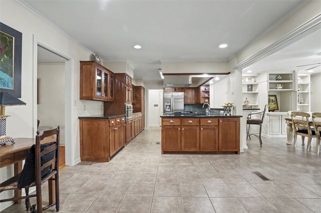 2931 E 46th Street, Tulsa, OK 74105