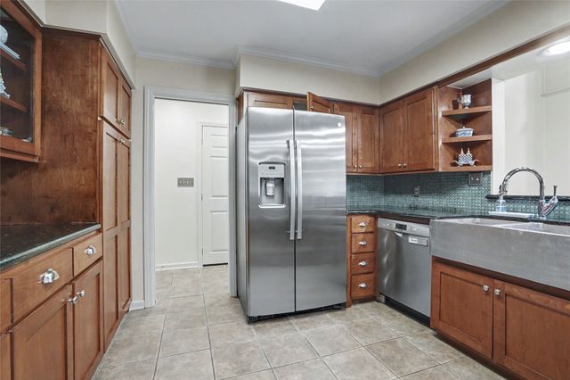 2931 E 46th Street, Tulsa, OK 74105