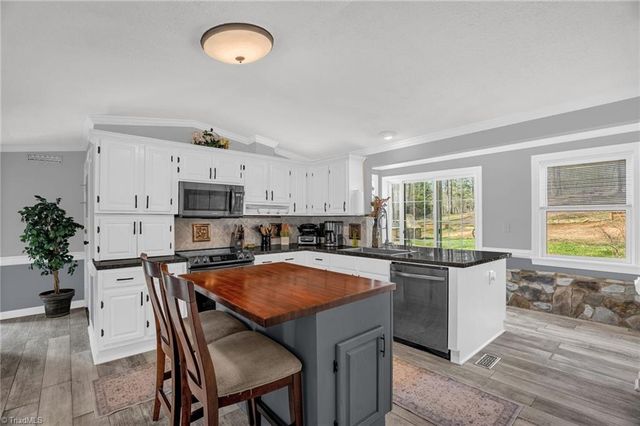 236 Jacobs Creek Road, Madison, NC 27025
