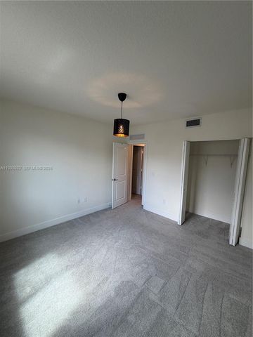 4470 NW 83rd Ave, Doral, FL 33166