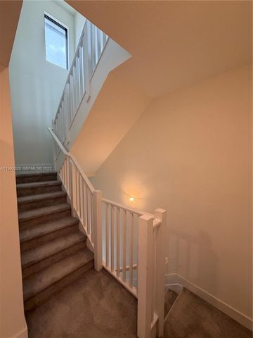 4470 NW 83rd Ave, Doral, FL 33166