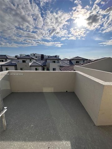 4470 NW 83rd Ave, Doral, FL 33166