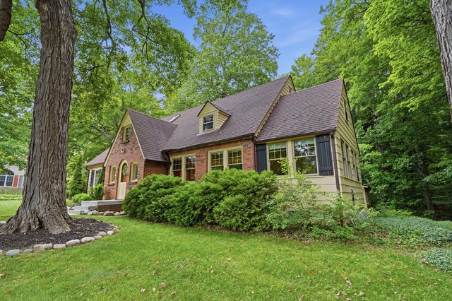 215 Hill Street, Northville, MI 48167