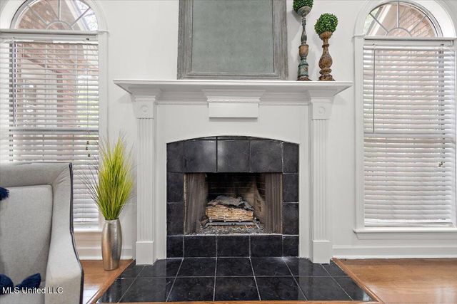 216 Woodland Brook Drive, Madison, MS 39110