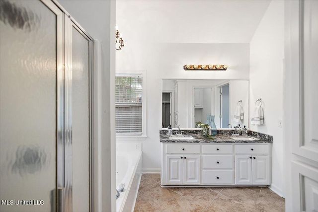 216 Woodland Brook Drive, Madison, MS 39110