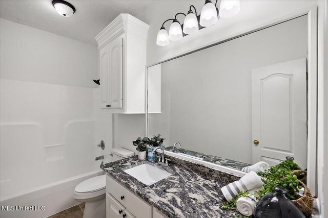 216 Woodland Brook Drive, Madison, MS 39110