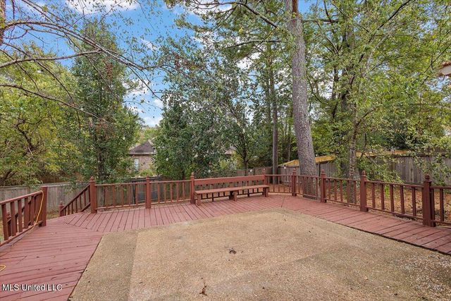 216 Woodland Brook Drive, Madison, MS 39110