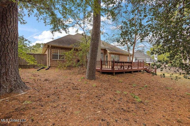 216 Woodland Brook Drive, Madison, MS 39110