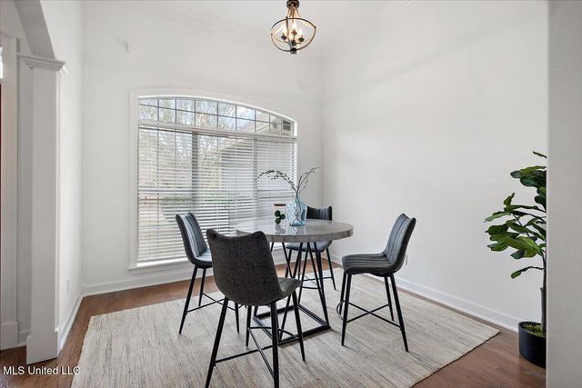 216 Woodland Brook Drive, Madison, MS 39110