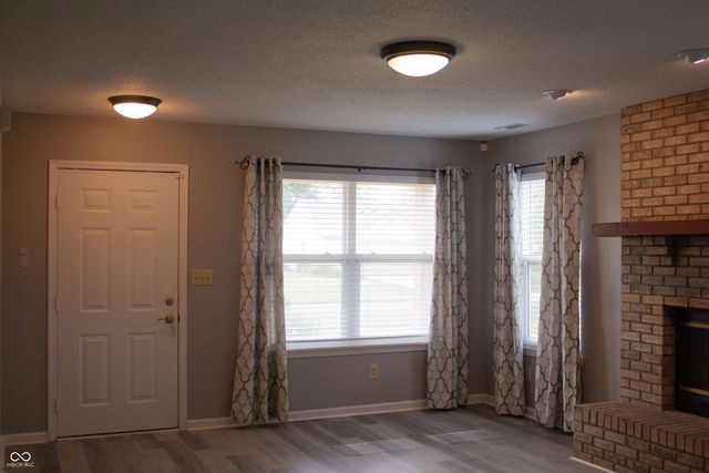 405 E New York Street, Fortville, IN 46040