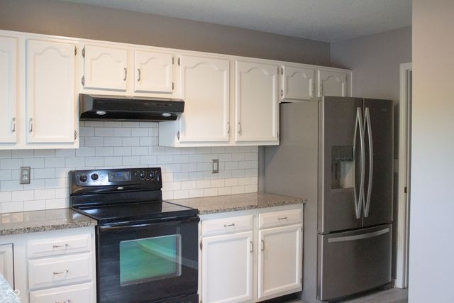 405 E New York Street, Fortville, IN 46040