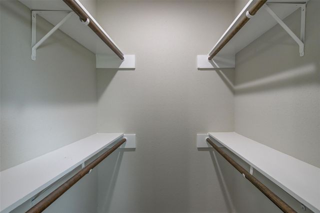 3300 Pebblebrook Drive 15, Seabrook, TX 77586