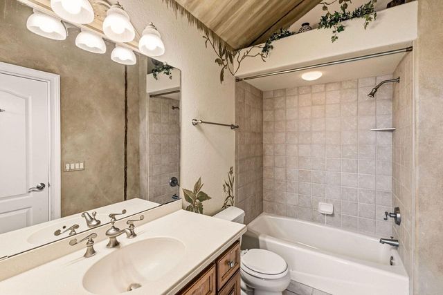 1183 Aspen COURT, Grafton, WI 53024