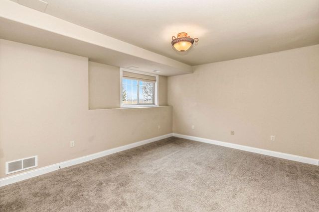 1183 Aspen COURT, Grafton, WI 53024