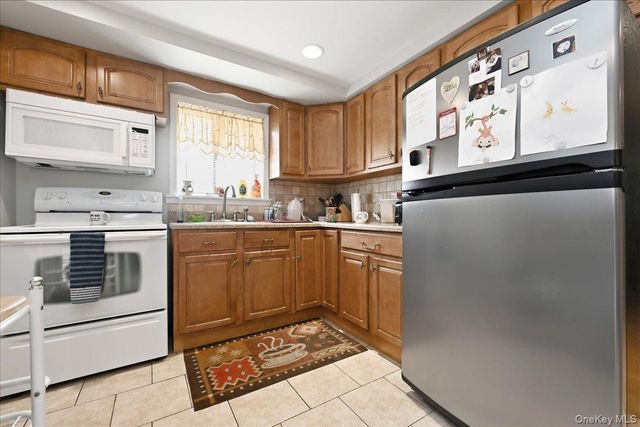 3790 Waverly Avenue, Seaford, NY 11783