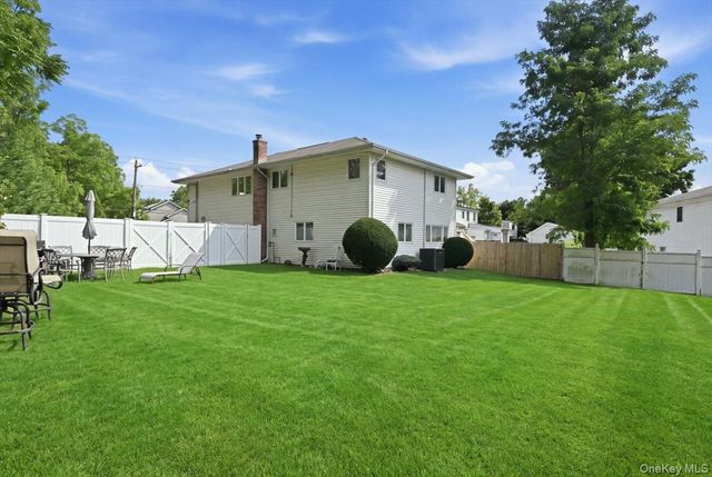 3790 Waverly Avenue, Seaford, NY 11783