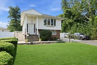 3790 Waverly Avenue, Seaford, NY 11783