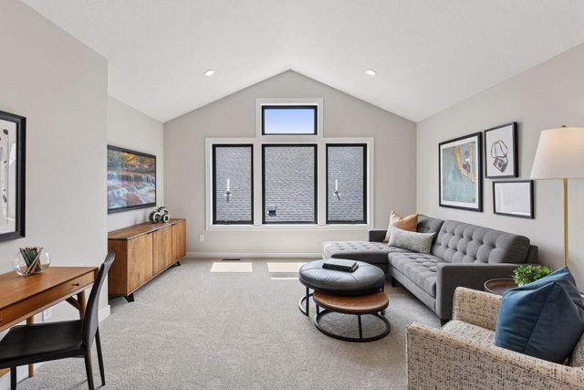 6627 108th Street S, Cottage Grove, MN 55016