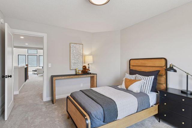 6627 108th Street S, Cottage Grove, MN 55016