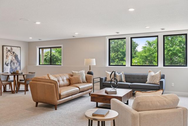 6627 108th Street S, Cottage Grove, MN 55016