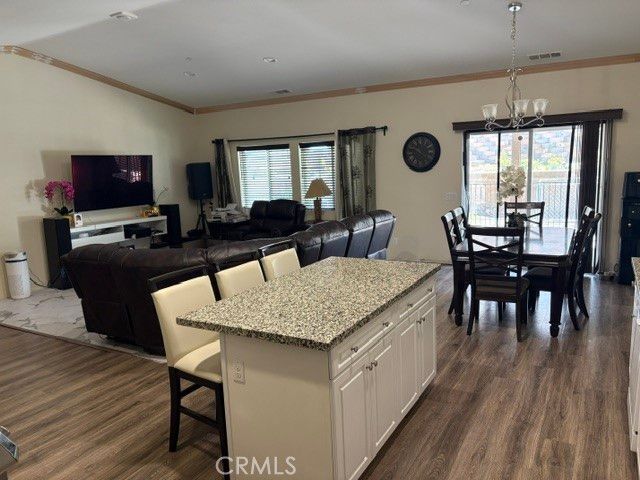 1271 Pinehurst, Calimesa, CA 92320