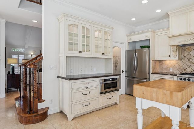 1710 Reynard Ln, Calistoga, CA 94515