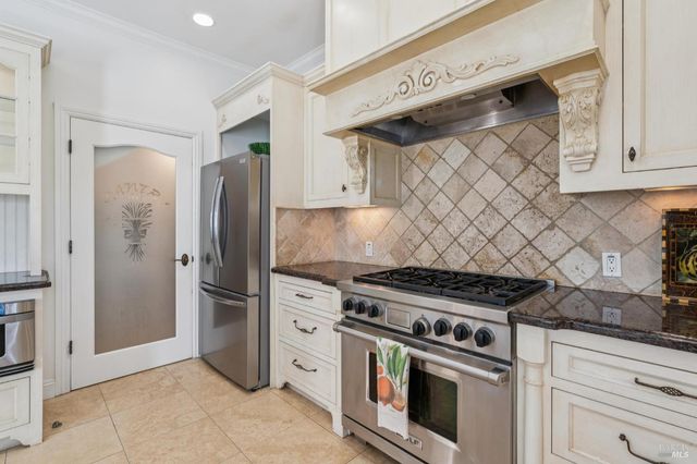 1710 Reynard Ln, Calistoga, CA 94515