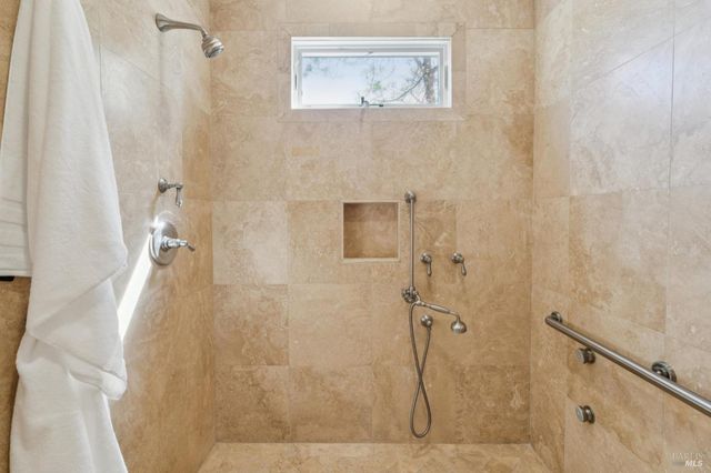 1710 Reynard Ln, Calistoga, CA 94515