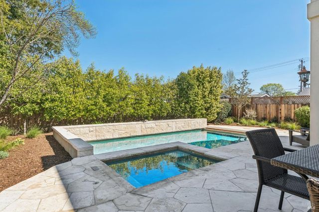 1710 Reynard Ln, Calistoga, CA 94515