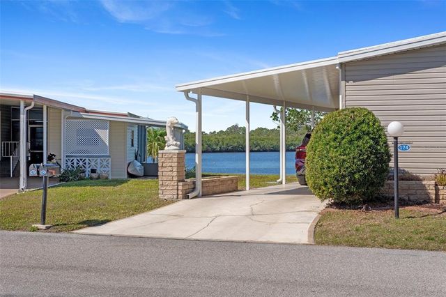 175 MARTINIQUE ROAD, North Port, FL 34287